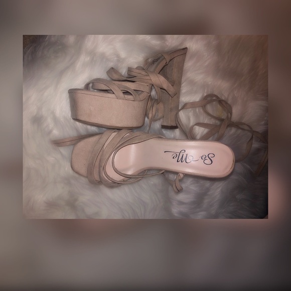 Platform wrap around Sandal - Picture 3 of 4